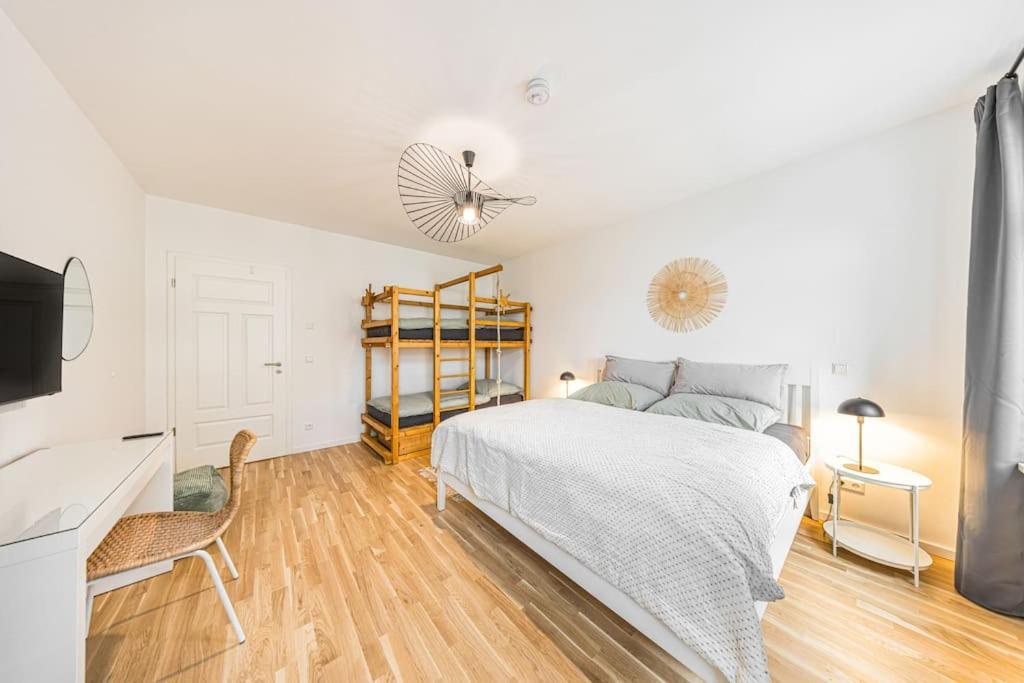 Stylisches Zentrales City-Apartment Mit 2 Balkonen Leipzig Bagian luar foto