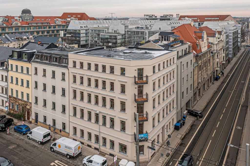 Stylisches Zentrales City-Apartment Mit 2 Balkonen Leipzig Bagian luar foto