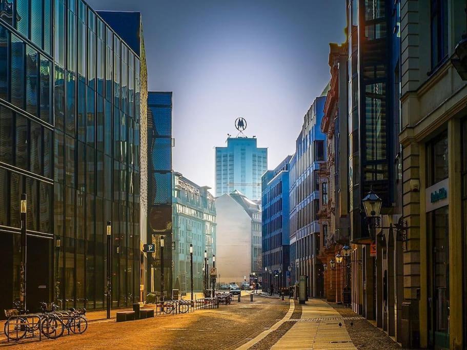 Stylisches Zentrales City-Apartment Mit 2 Balkonen Leipzig Bagian luar foto